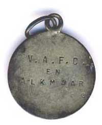 1900-1934 AFC 34 De voorlopers van AFC: Quick, RKAFC, VAFC en ARC AFC 34 is van oorsprong een katholieke voetbalvereniging.