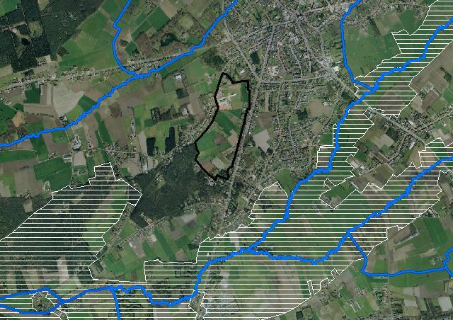 600m 300 m 210026 Valleigebied van de Kleine Nete met aangrenzende brongebieden, moerassen en heide Figuur 1: ligging van het onderzoeksgebied ten opzichte van de SBZ 4