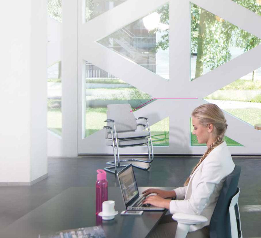 Axia bezoekersstoelen Speciaal ontwikkeld voor vergaderruimtes, presentatieruimtes en om te gebruiken als bijzetstoel op de werkplek.
