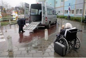 6 Mobiliteit Binnenshuis en op korte afstand van de woning kunnen ouderen zich nog goed verplaatsen.