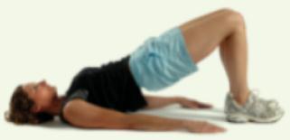 Houdt de oefening 3-5 seconden vast als je een rechte lijn hebt gevormd. Staande rotatie Begin de beweging in een staande positie met je voeten op schouderbreedte.