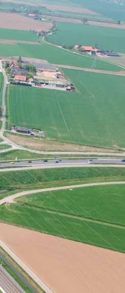 Doortrekkingsalternatief A15 Noord (DN) Dit alternatief is een doortrekking van de A15 van Ressen tot aan de tussen Duiven en Zevenaar met een brug over het Pannerdensch Kanaal.