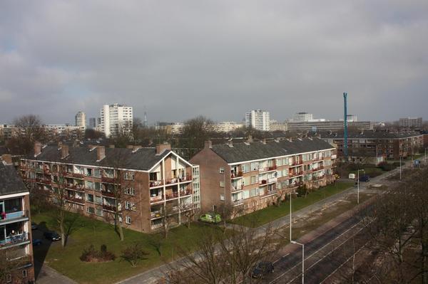 te bereiken vanuit de keuken en het balkon