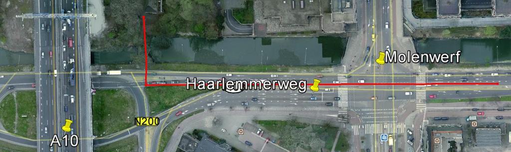 Nabij de Admiraal de Ruijterweg wordt door één van de leidingen de Haarlemmmerweg zelf gekruist.