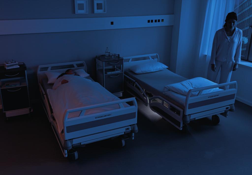 Digitale assistentiesystemen Intelligent ziekenhuisbed met sensoren e-help Onder de naam "e-help" ontwikkelt Stiegelmeyer digitale assistentiesystemen.