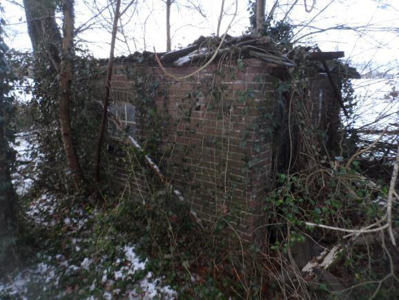 Midden Nederland Milieu bijlage 2 NG-0-1 (asbestvrij) Foto 7: Geïnventariseerde schuur 1