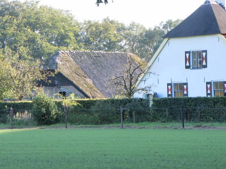 8 Sandenburgerlaan 1 (Groot Blankenstein), Doorn Adres schaapskooi Sandenburgerlaan 1, Doorn Kadastraal nummer DOO00 B 02498 G 0000 Eigenaar Particulier en bedrijf (BV) Monumentale status