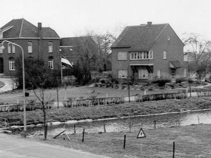 Historische foto Loorderstraat, circa 1950, bron: www.grathem.