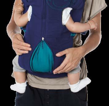 De gespreide hurkhouding van de baby in de drager is ideaal voor de fysieke ontwikkeling omdat het de gezonde ontwikkeling van de heupgewrichten ondersteunt.