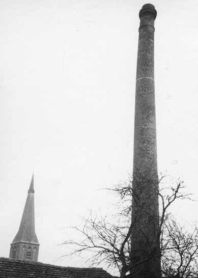 Verdwenen schoorstenen van Sjang Geelen in beeld 149 1913 Schinveld Bierbrouwerij Gebr.