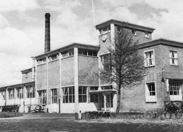 vereniging De Hoop te Olterterp. Nog in hetzelfde jaar werd de nieuwe stoomzuivelfabriek in gebruikgenomen.