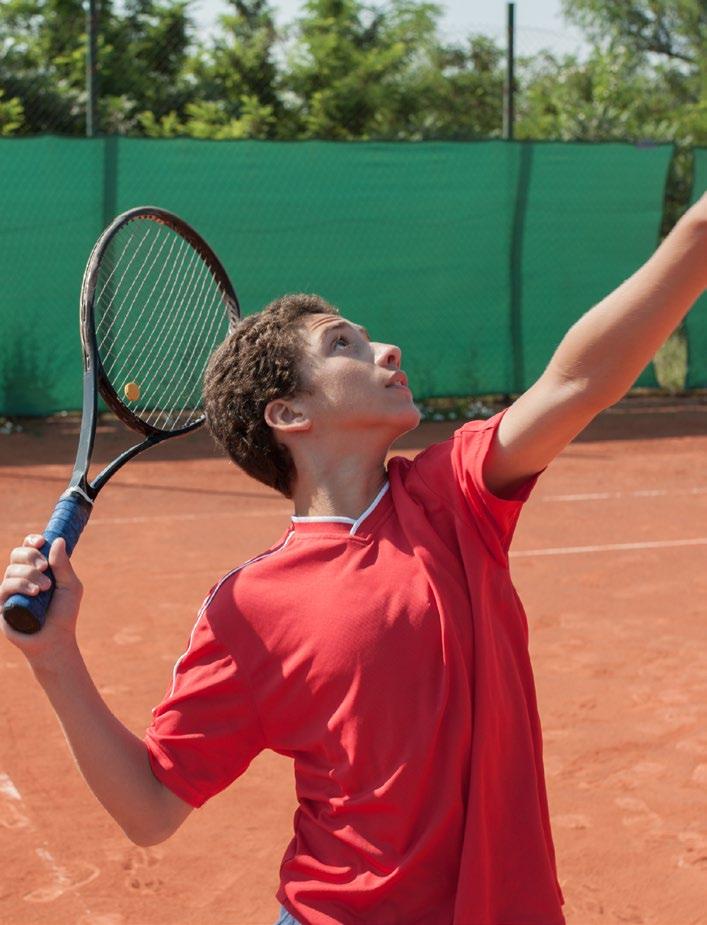 We concentreren ons op alle facetten die bij tennis komen kijken: Voeding Conditie Mentale