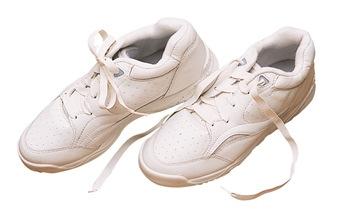 dikte: 3 mm geschikt voor fijne schoenen zwart - 65 cm (2 paar) 6066 15,50 ad 1 Elastische sportschoenveters Elastische schoenveters moeten   kleur: wit, speciaal voor sportschoenen bruikbaar van 2 x
