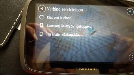 Bij volgende keren is het voldoende om op je telefoon bluetooth en bluetooth tethering aan te zetten, de