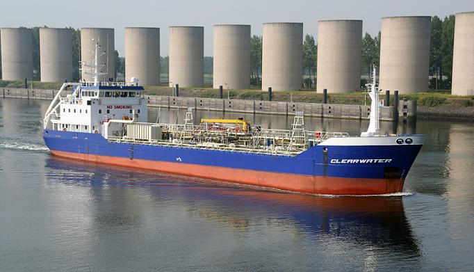 ren (69) als EMS-LINER aan Cargo Liner Bereederungs G.m.b.H., Haren/Ems-West Duitsland, 1977 verkocht aan River-Liner Bereederungs G.m.b.H. m.s. Ems-Liner K.G., Haren/Ems-West Duitsland, in beheer bij Gerhard Wessels, 1987 verkocht aan Juno Shipping Co.