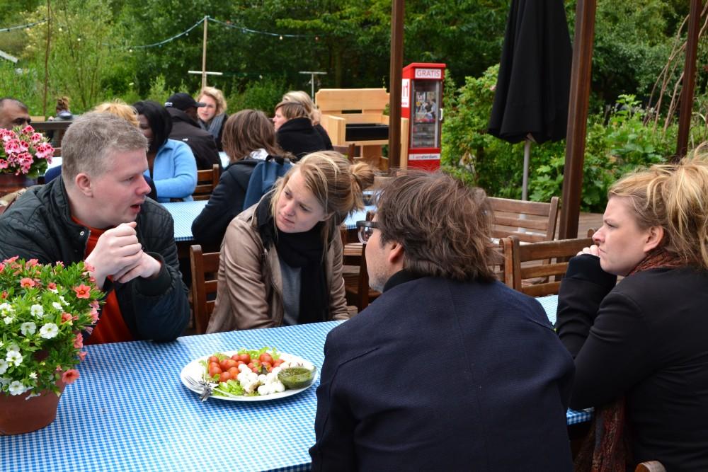 Voorbeelden van Big Ideas Regenboog Groep! Het resultaat Het Parool, Echo en Amsterdam FM besteedden allen aandacht aan de start van de campagne.