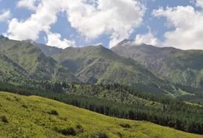 Dag 5: Tash Rabat Naryn (115 km, 2 h) In de ochtend heb je tijd om te ontspannen en van de natuur te genieten.