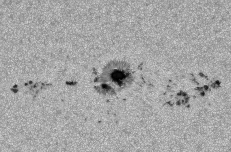 NOAA 1726 20 april 2013 Alexandra Hart - 140mm Refractor (TEC)/