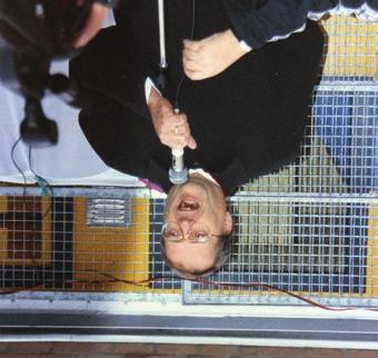 Ruth Firstplein 22 Januari 1997: opening van de Hopjescontainer op het Ruth Firstplein, door de kersverse Burgervader van Den Haag, de heer Wim Deetman,