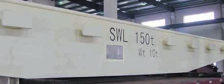 HIJSBALKEN Hijsjukken zijn structuren die kunnen worden gebruikt tussen de kraanhaak en de lading om de hijshoogte te verlagen, om de inductie van spanning op de lading te vermijden of om een