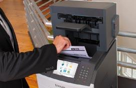 vereenvoudig uw werkprocessen met oplossingen die vooraf op de printer zijn