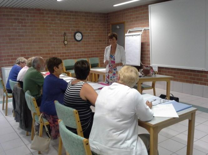 Zou je ook graag de Engelse taal willen machtig zijn? Is spreken voor jou belangrijker dan schrijven? Kom dan naar onze praatgroep Engels!