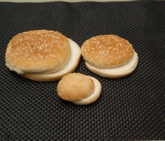 Bun's Paprika ref: 43312 30 x 70 g ø 10 cm New Bun's Noir English Muffin