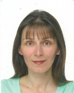Oksana Kryuchkova, vleugel Tom van Aarle, accordeon Oksana Kryuchkova is geboren in1972 in Kiev (Oekraine).