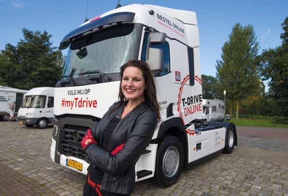 Eline de Vries (27) uit Kampen rijdt de komende drie weken rond in een fonkelnieuwe, net op de