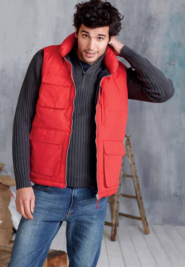 100% POLYESTER MICROVEZEL MATEN VERKRIJGBAAR T/M 5XL S M L 3XL 4XL 5XL K615 510 g/m 2 QUILTED BODYWARMER 100% polyester microvezel. PVC inductie. Voering met 100% polyesterwatten.