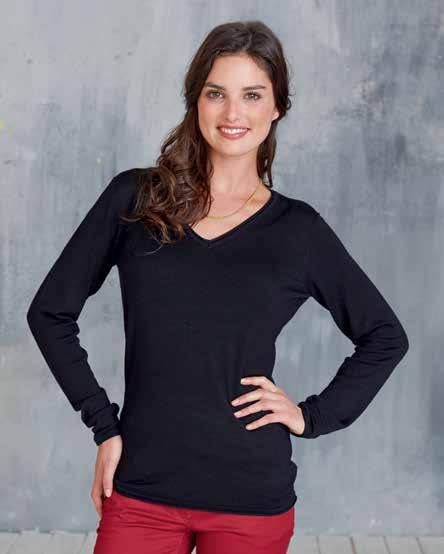 S M L K972 200 g/m 2 DAMES VESTJE MET KNOOPJES 80% viscose / 20% polyamide. Fijne steek voor extra comfort. Getailleerde snit.