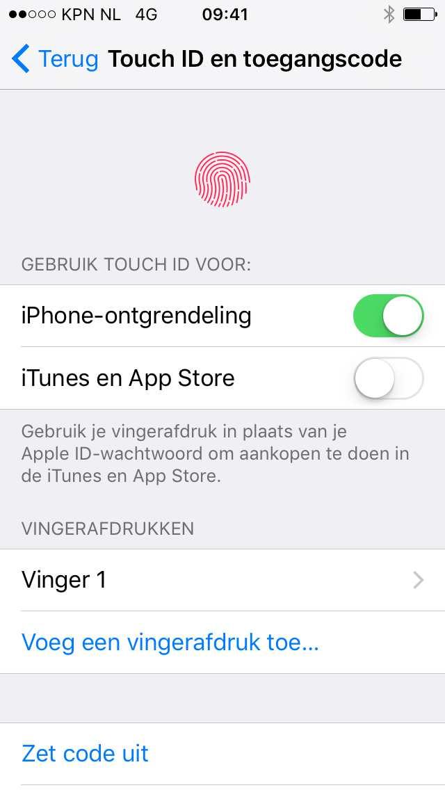 Stap 5: Volg vervolgens de instructie die de iphone geeft. Leg verschillende keren je vinger rustig op de thuisknop (niet indrukken) Pas daarna je grip aan en herhaal de stappen.