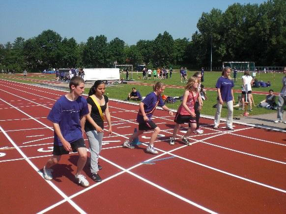 ORGANISEREN VAN DIVERSE ACTIVITEITEN Leef! biedt hulp en ondersteuning bij het organiseren van activiteiten bij de sportvereniging. Ondersteuning bij het organiseren van toernooien.