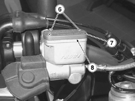 04_18 Checking the brake oil level (04_18, 04_19, 04_20, 04_21) Maintenance procedures Brake fluid level and top-up The information provided below relates to an individual braking system but is