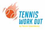 Adult De Tennisschool voorziet tevens een aangepast programma voor de volwassenen.