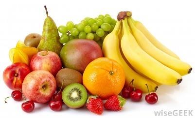 Deze week hadden we appels, bananen, wortels, peren en pruimen. Iedere week hebben we ander fruit.