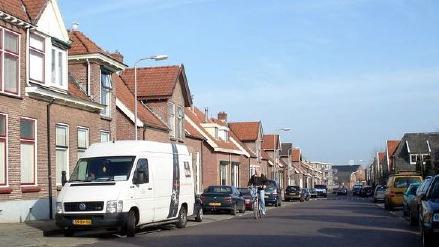 7. Esstraat, Blinde Banisweg en Welleweg 8. Haarstraat 9. Nijverdalseweg De Esstraat vormt de oude verbinding tussen de kern van Rijssen naar de oude Esgronden.