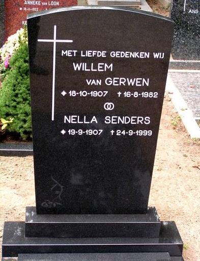 Hij was wever. 12.4.4 Henrica Anna Senders Geboren op 27 juli 1912 te Zeelst. 12.4.5 Cornelius Godefridus Senders Geboren op 31 december 1914 te Zeelst.