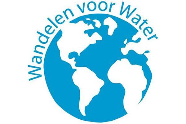 Groepen 7 en 8 gaan Wandelen voor Water We gaan sponsorlopen.. Op 22 maart hopen wij met de groepen 7 en 8 een sponsorloop te houden voor Simavi voor het project Wandelen voor Water.