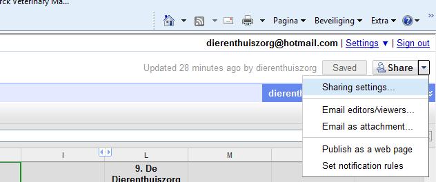 7. Wanneer u meerdere mensen toegang wilt verlenen tot de resultaten van de enquête kunt u deze spreadsheet met meerdere mensen delen.