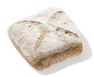 Pavé campagnard bruin Dit brood heeft een uitzonderlijke smaak dankzij de trage fermentatie van het deeg en de bereiding met natuurlijk zuurdesem.