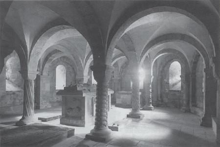 43 Crypte van de domkerk te Lund (Zweden), waar bisschop Herman (Heriman) is begraven. Foto: Archeologiska Institutionen och Historica Museet van Lund.