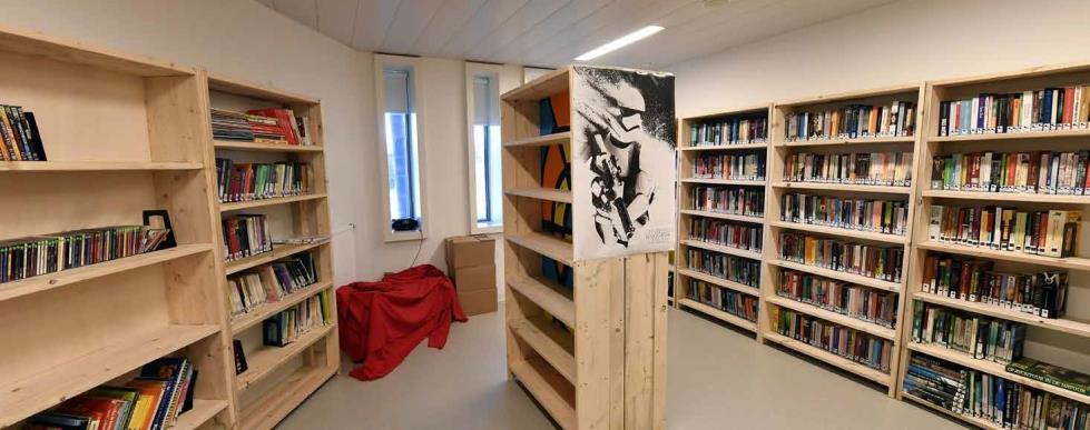 De bibliotheek wordt door patiënten open gehouden [foto FPC Gent] collectieve rechten van de patiënt door periodiek in overleg te treden met de hoofdgeneesheer en/of andere leden van de directie over