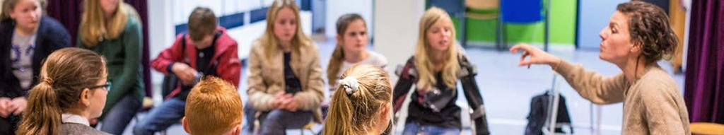 VOORWOORD INHOUD HET LINGECOLLEGE ONS CONTACT ONDERWIJS ONS ONDERWIJS EINDEXAMEN Onderbouw ISK Op de afdeling ISK zitten jongeren van 12-18 jaar die meestal korter dan twee jaar in Nederland zijn.