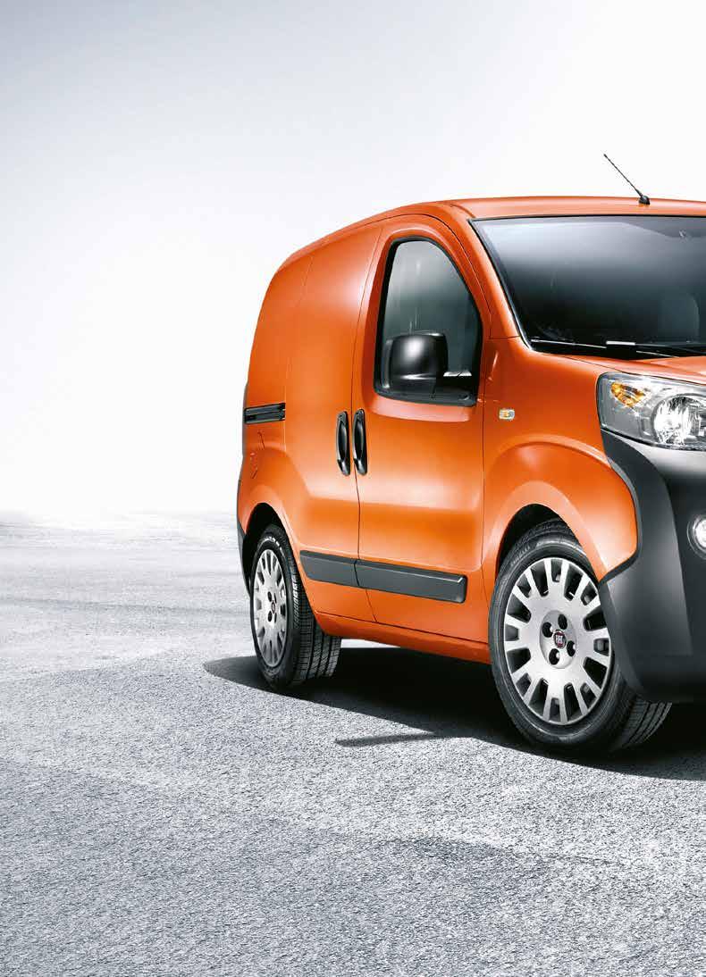 GRENZELOOS mobiel Goed nieuws voor iedereen die beroepsmatig achter het stuur zit: Fiat presenteert de Fiorino, de compacte bestelwagen waarvoor geen job te groot is, omdat hij geen grenzen stelt aan