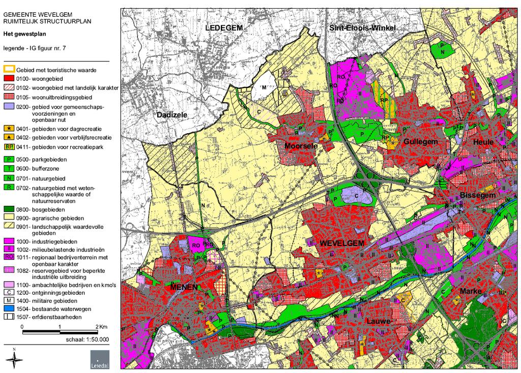 Gewestplan Figuur 4: Gewestplan Bron: Ruimtelijk Structuurplan Wevelgem De bodembestemming voor Wevelgem werd bepaald in het gewestplan Kortrijk. De laatste herziening werd uitgewerkt in 2001.