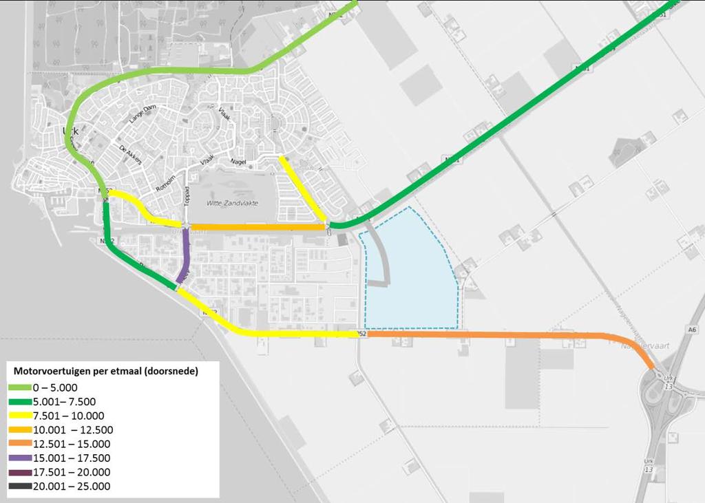 3.2 Autonome situatie 2040 In figuur 3 is een indicatie weergegeven van de verkeersintensiteiten op het Urker wegennet in de autonome situatie 2040.