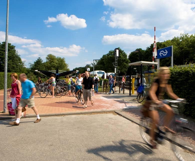 Inhoud presentatie Kenmerken stedelijk netwerk Groningen-Assen