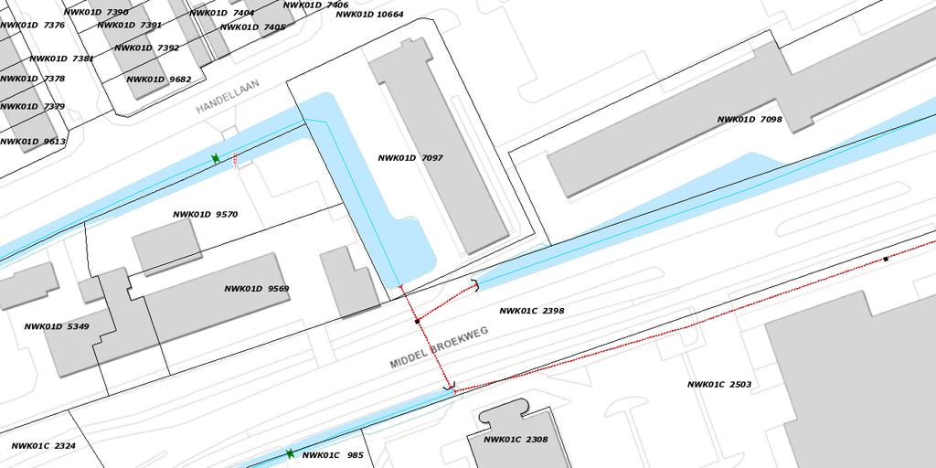 De stuwput wordt aangelegd op het kadastrale perceel NWK01D 7079 in eigendom bij Vestia. Zie onderstaade afbeelding voor de kadastrale situatie. Aan te brengen stuwput Figuur 2: Kadastrale situatie 2.