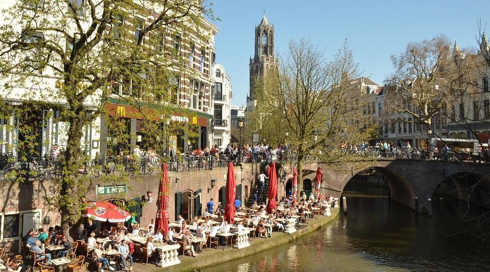 Centraal huren in Utrecht Op loopafstand van de historische binnenstad van Utrecht, wordt aan de Kaatstraat het project Korenschoof gerealiseerd met 83 comfortabele appartementen, verdeeld over zes